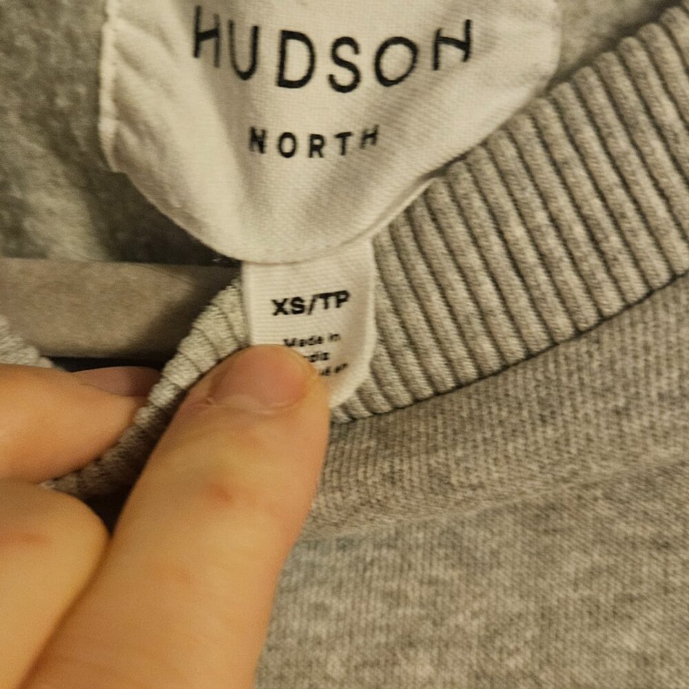 Grey crewneck - Picture 2 of 4